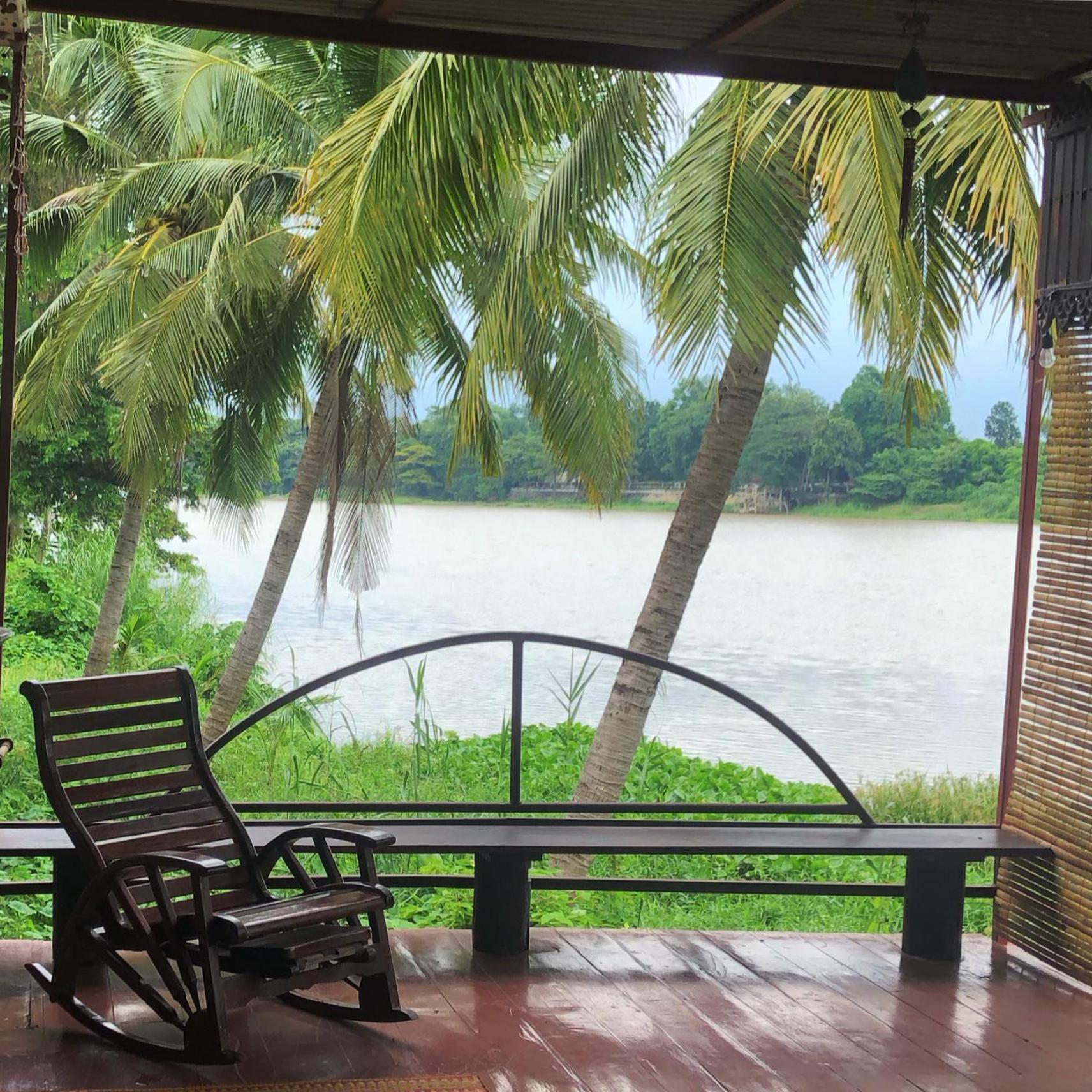 River Flow House Bangtanod Photharam Eksteriør billede